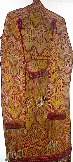 Kaftan Samarkand Silk embroidery early XIX cent.